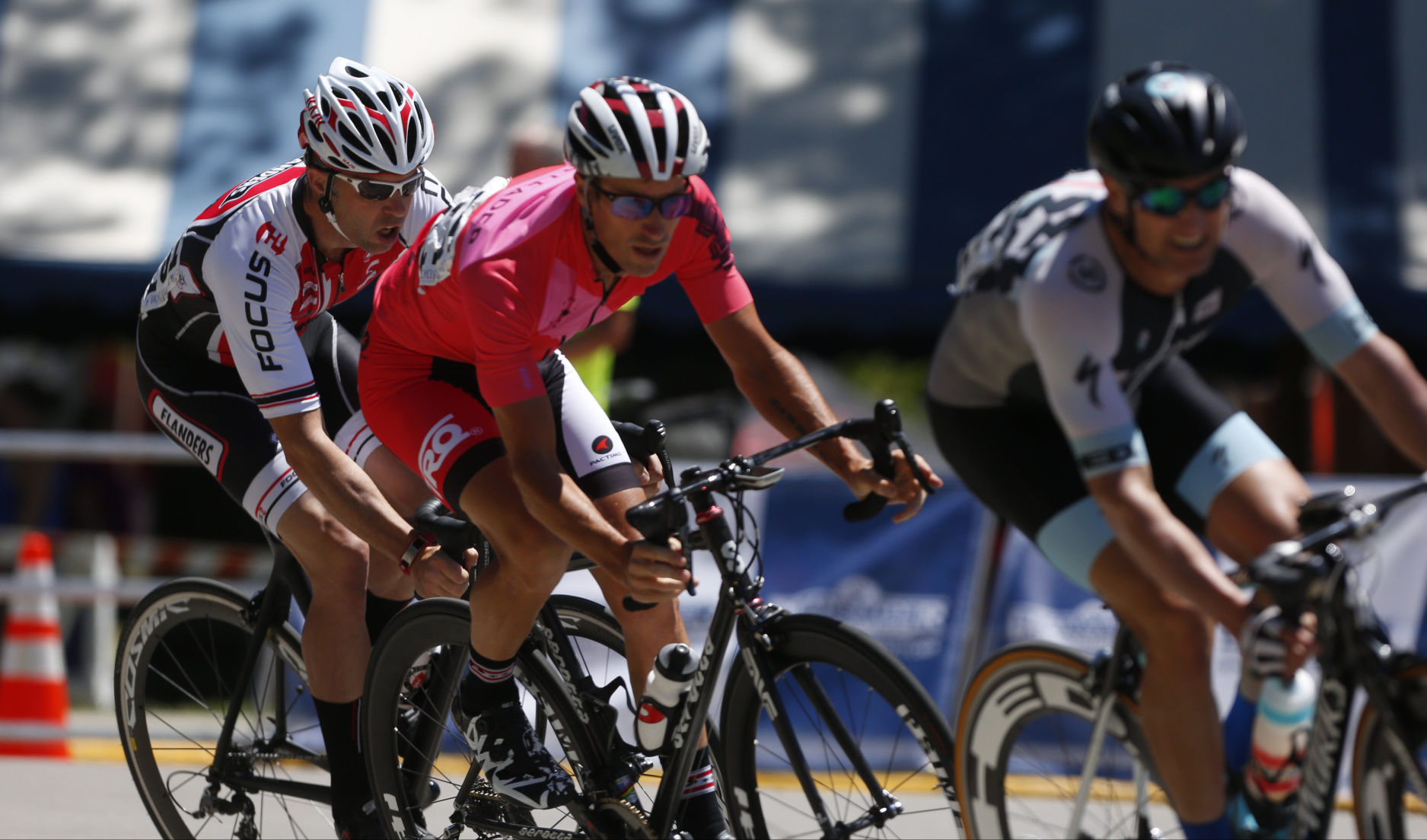 Criterium 30